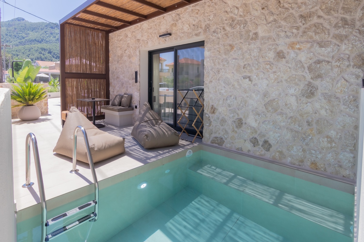 Tiara Holidays - Seabird Luxury Suites - Junior Suite with Private Pool - privatni bazen